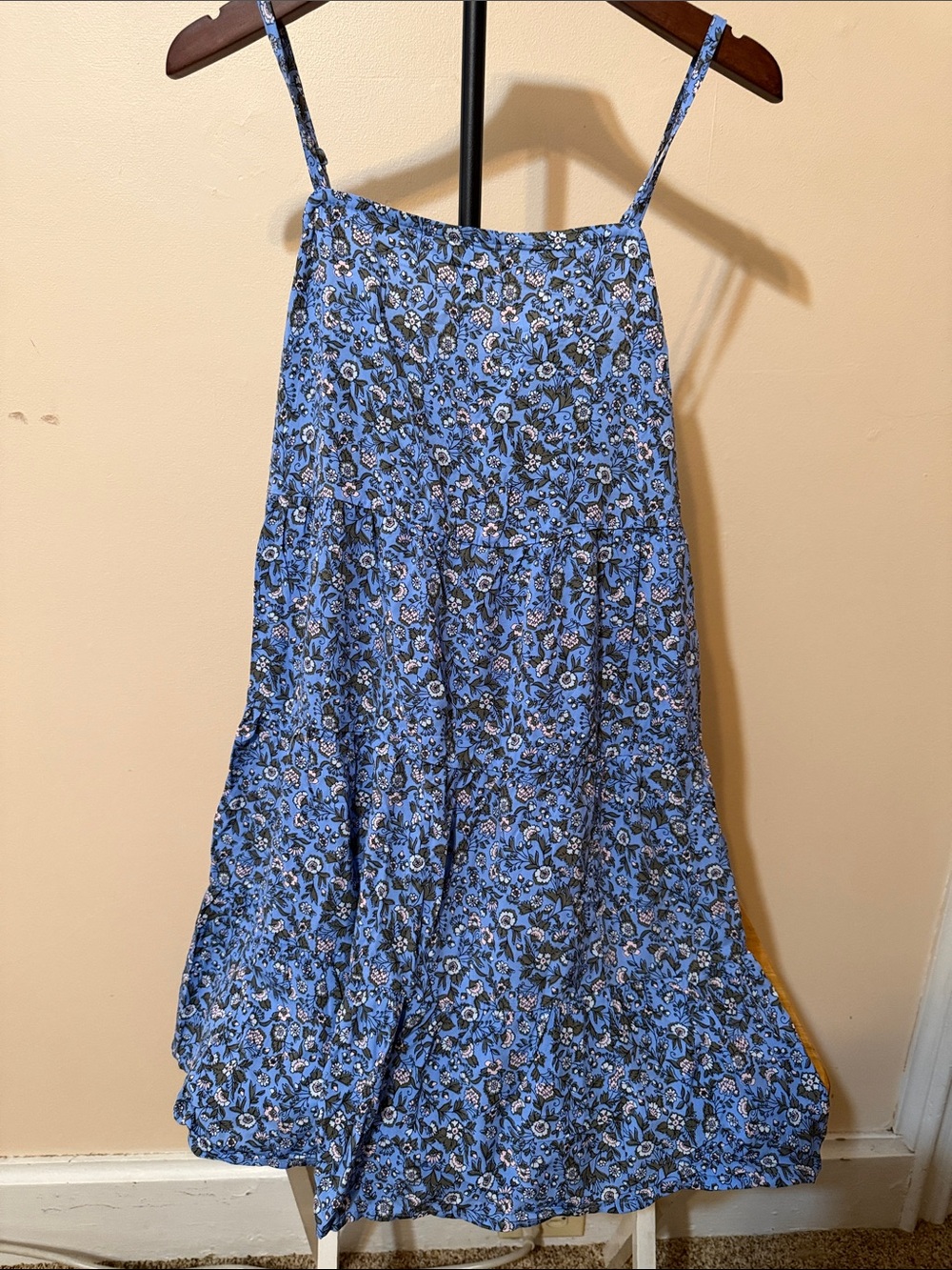 Old Navy Blue Floral Tiered Spaghetti-Strap Midi Dress